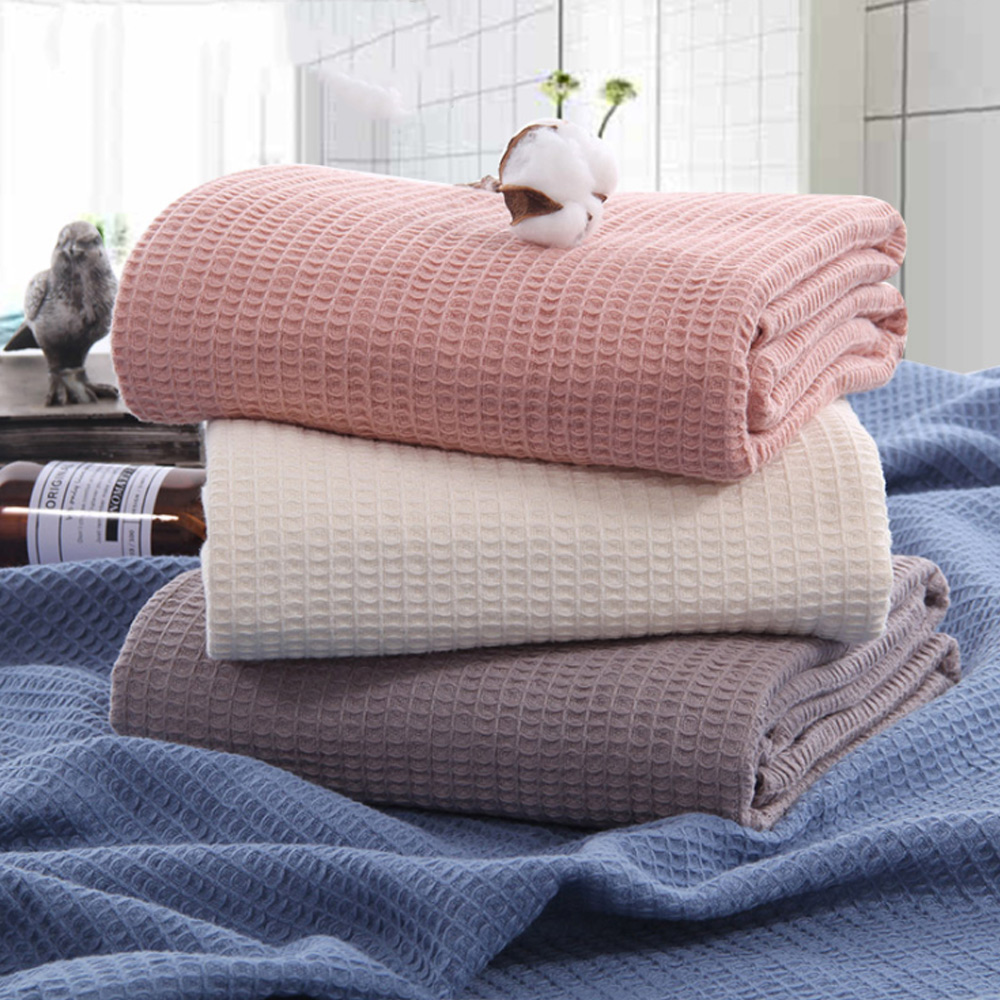 Muslin Cotton Bedspread - วาฟเฟิล Muslin ฤดูร้อนผ้าคลุมเตียงสีเทาสีชมพูผ้าห่มนุ่ม Warm ลายสก๊อตโยนขนาดใหญ่และพักผ่อน Nap