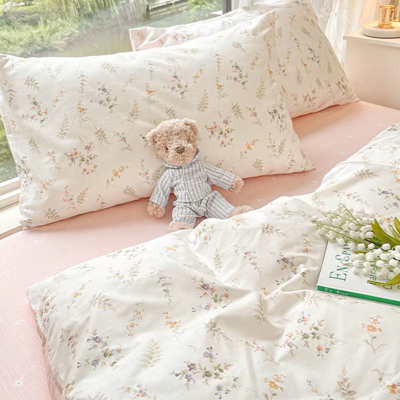 ชุดเครื่องนอนลายดอกไม้สีชมพูแบ - Aesthetic Floral Duvet Cover บทวิจารณ์และราคา